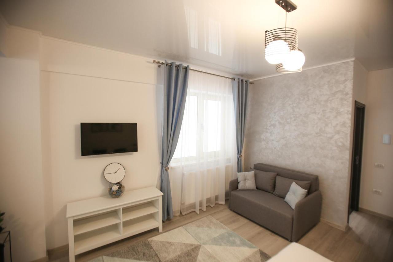 Premium Studios Mamaia Nord - Marea La 50M Navodari Exterior photo