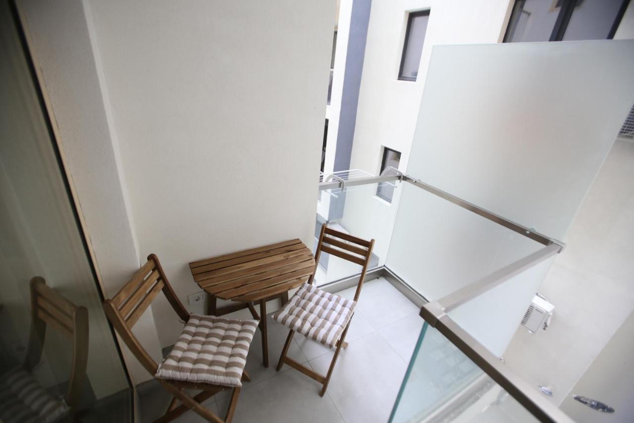 Premium Studios Mamaia Nord - Marea La 50M Navodari Exterior photo