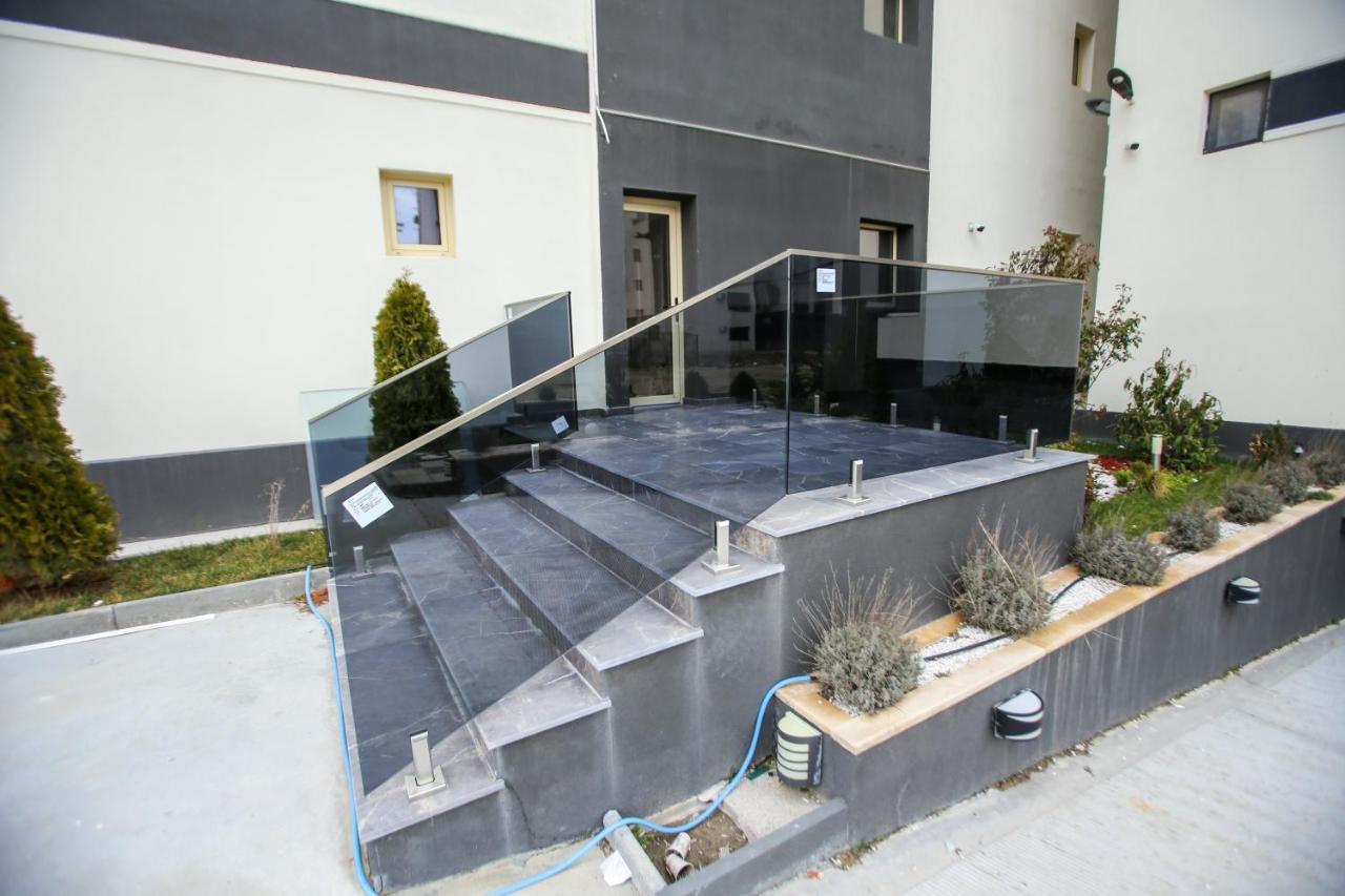 Premium Studios Mamaia Nord - Marea La 50M Navodari Exterior photo