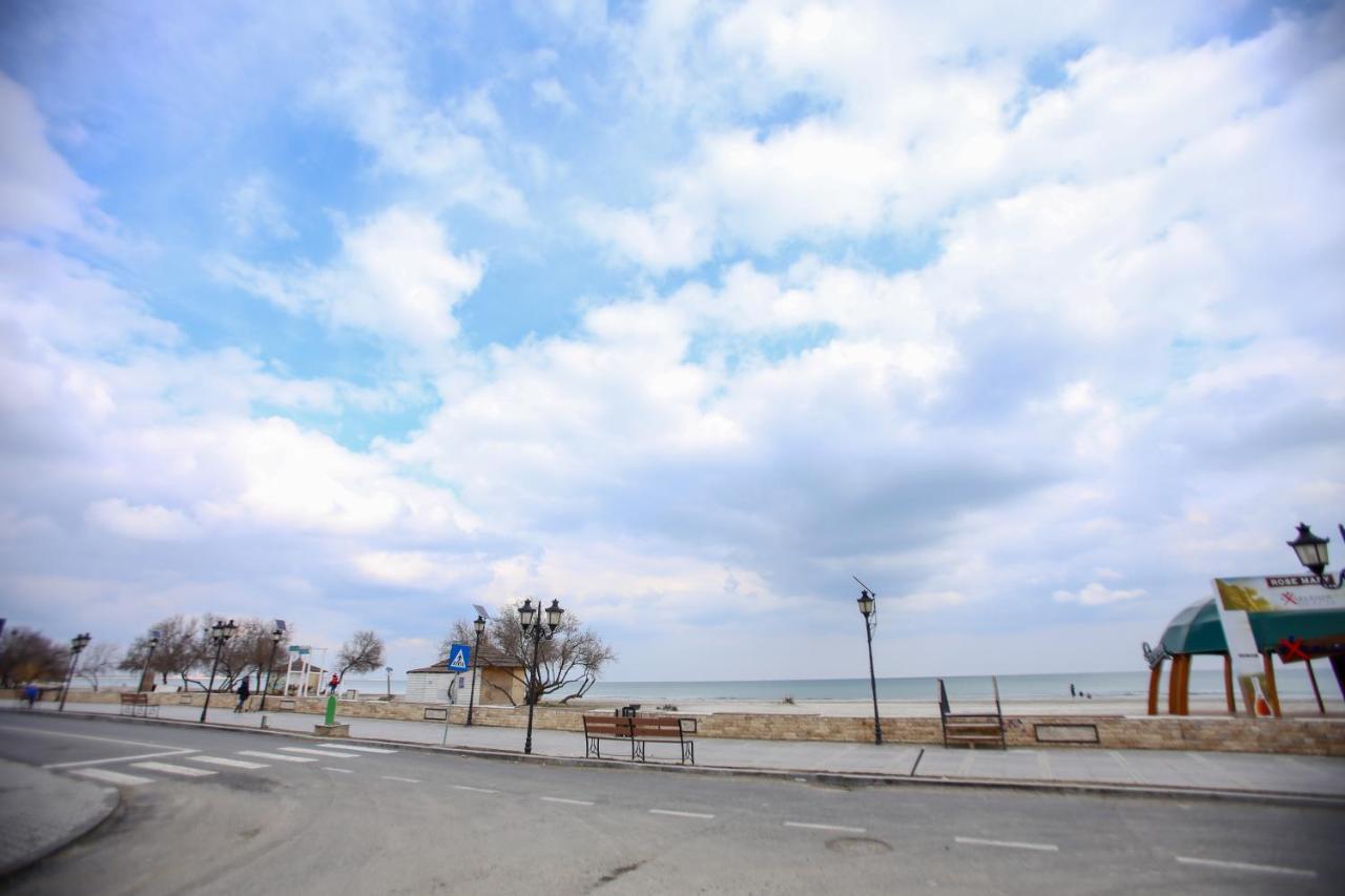 Premium Studios Mamaia Nord - Marea La 50M Navodari Exterior photo