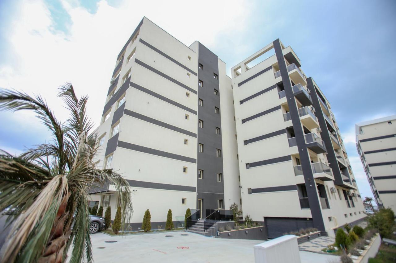 Premium Studios Mamaia Nord - Marea La 50M Navodari Exterior photo